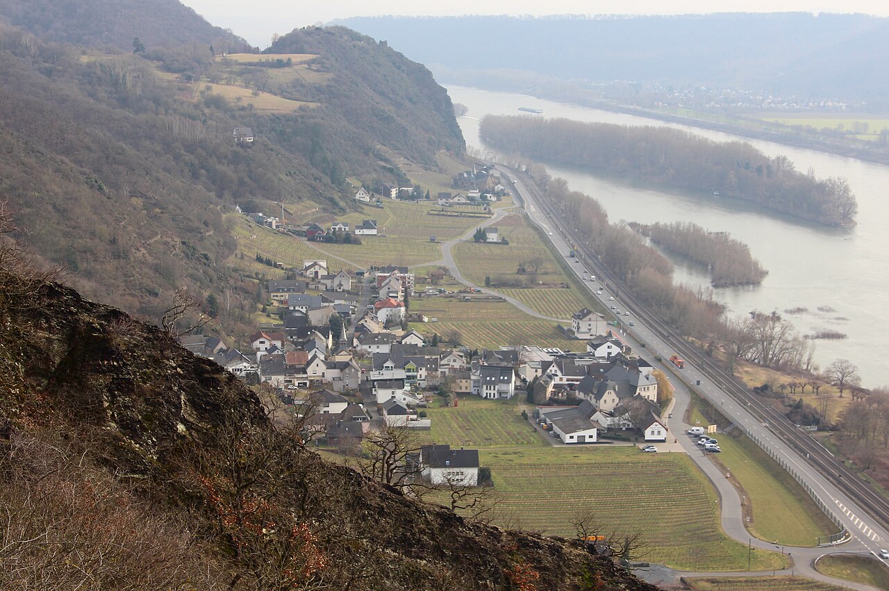 Hammerstein am Rhein – Panorama mit Blick auf die Hammersteiner Lay